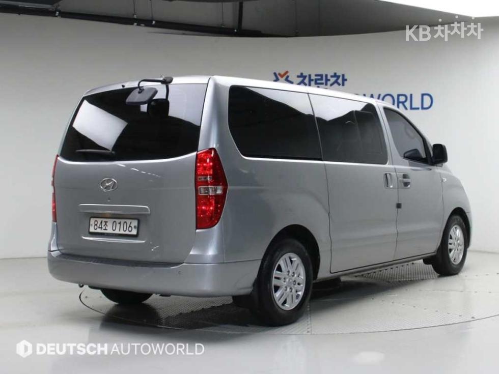 Hyundai Starex — miniaturë 2