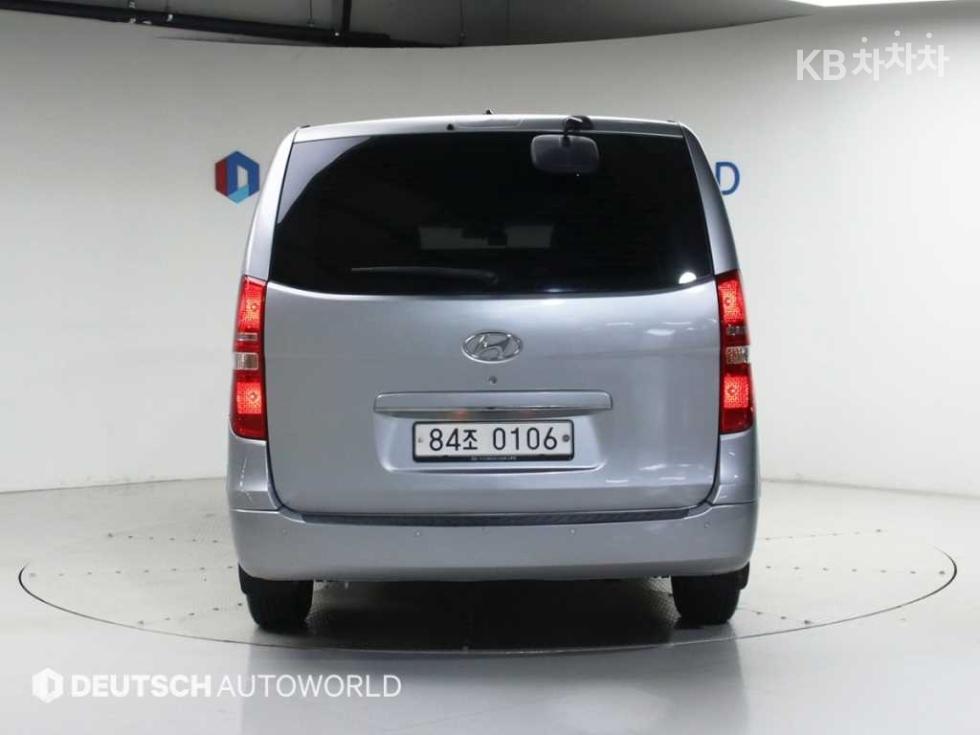 Hyundai Starex — miniaturë 4