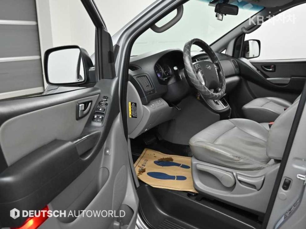 Hyundai Starex — miniaturë 11