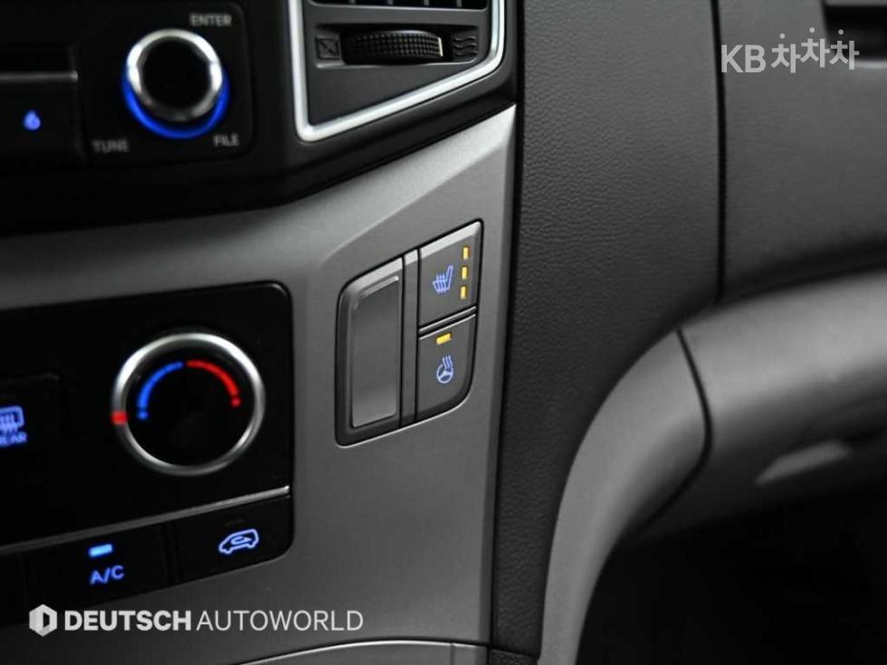 Hyundai Starex — miniaturë 17