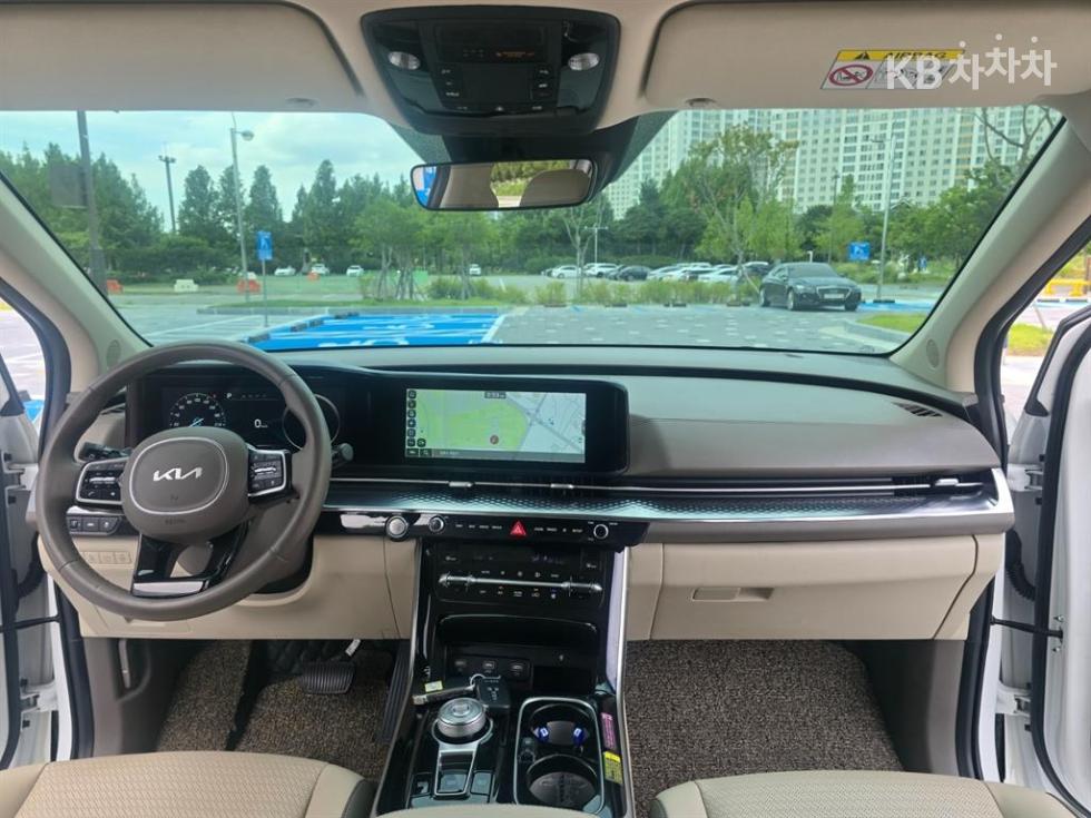 Kia Carnival — miniaturë 19