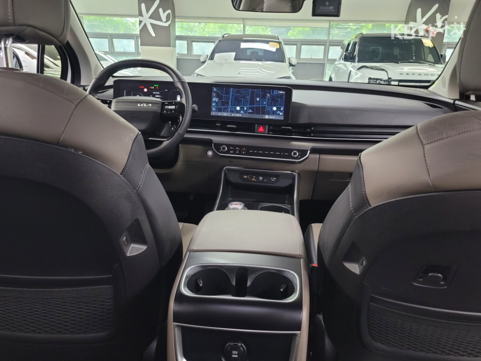 Kia Carnival — miniaturë 25