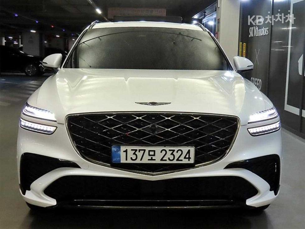 2024 Genesis GV70 photo