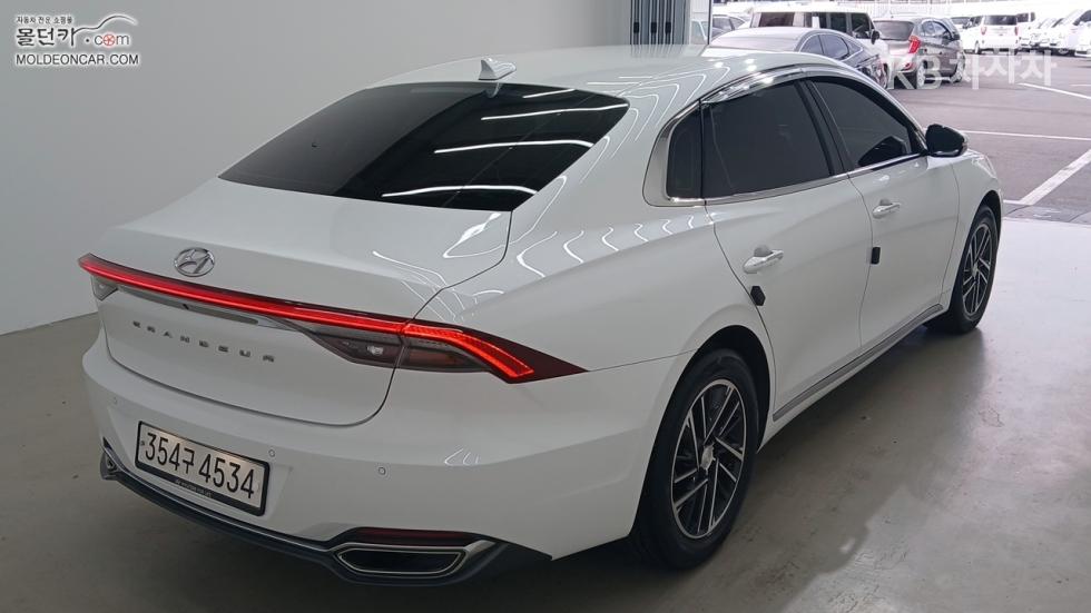 Hyundai Grandeur — miniaturë 2