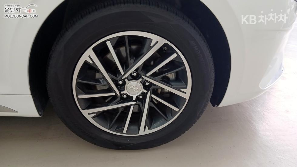 Hyundai Grandeur — miniaturë 6
