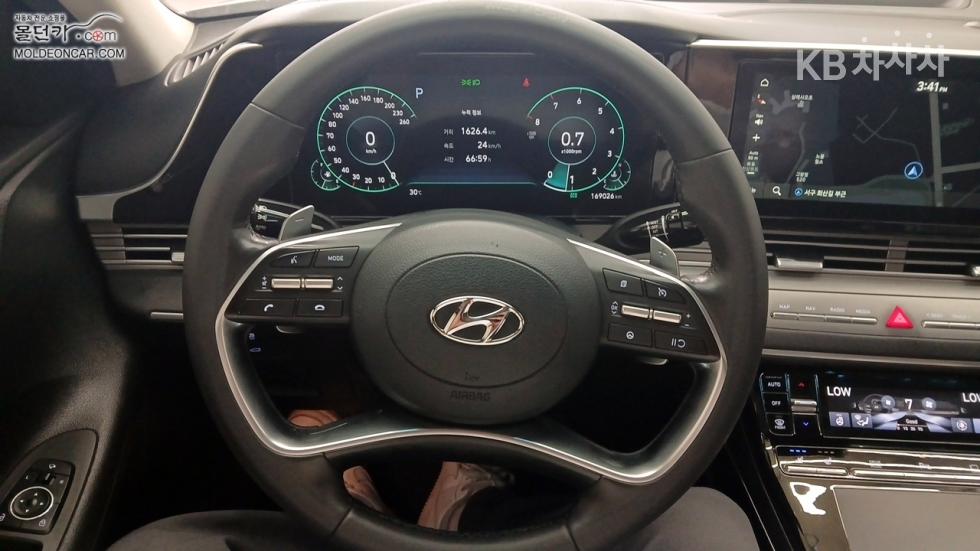 Hyundai Grandeur — miniaturë 11