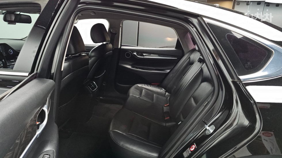 Hyundai Grandeur — miniaturë 12