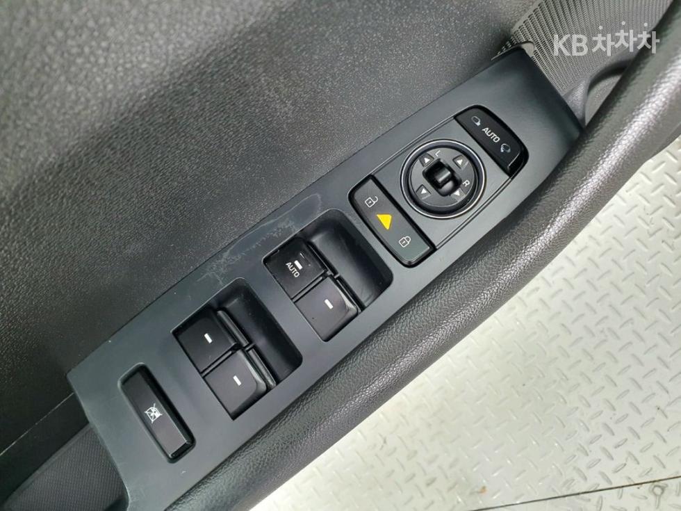 Hyundai Sonata — miniaturë 15