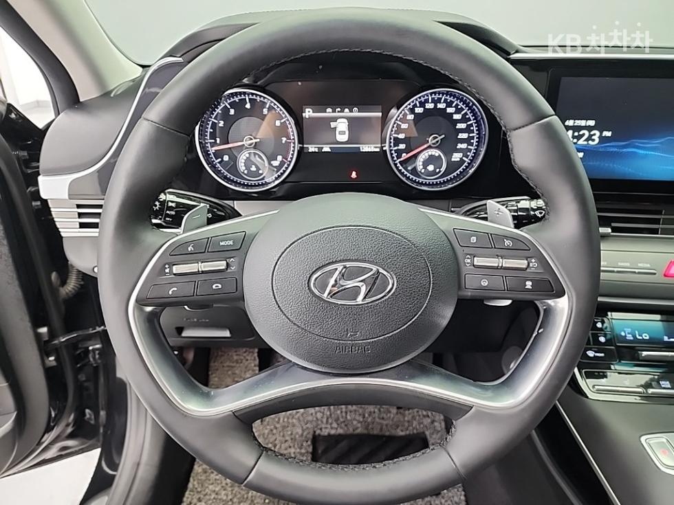 Hyundai Grandeur — miniaturë 9