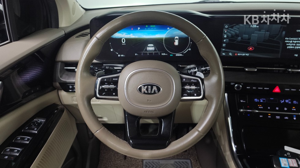 Kia Carnival — miniaturë 13
