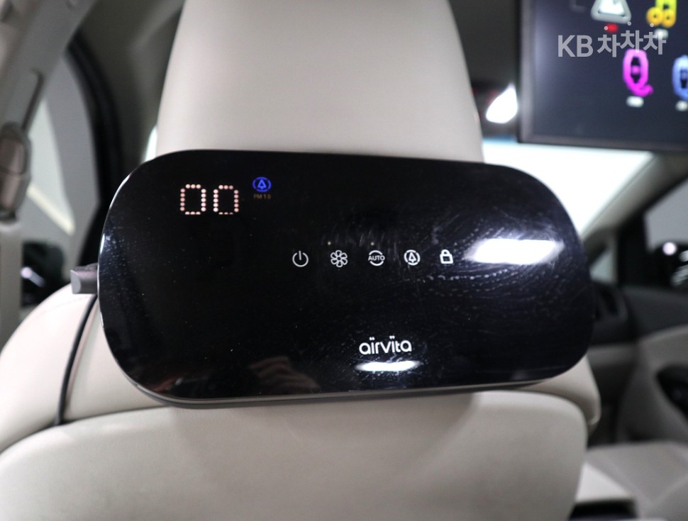 Kia Carnival — miniaturë 14