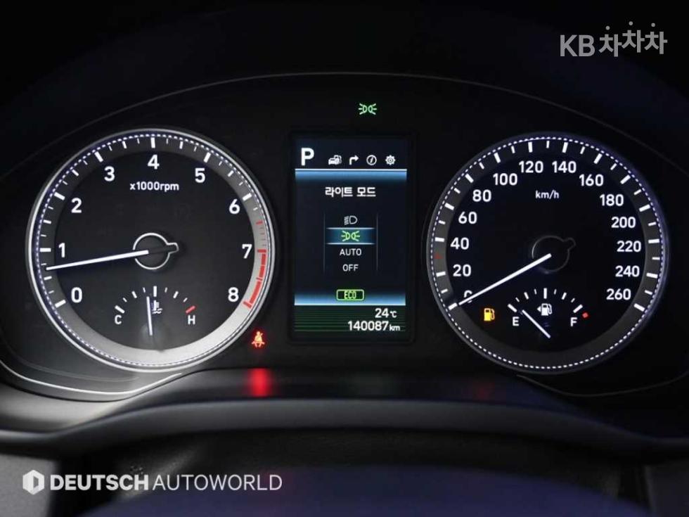 Hyundai Grandeur — miniaturë 8