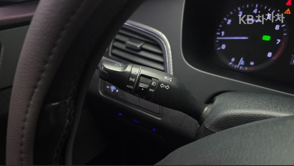 Hyundai Sonata — miniaturë 17