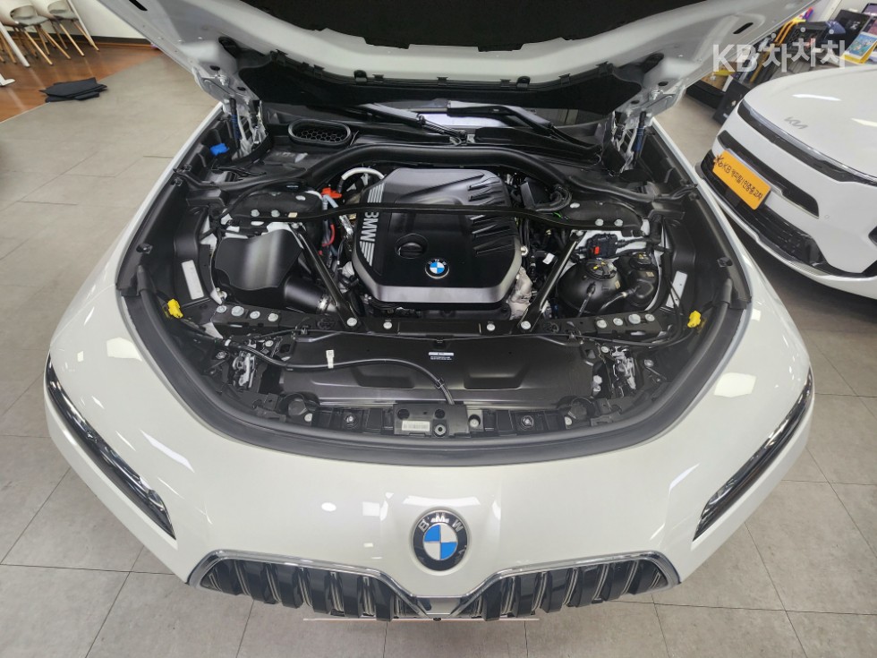 BMW 7er — miniaturë 31