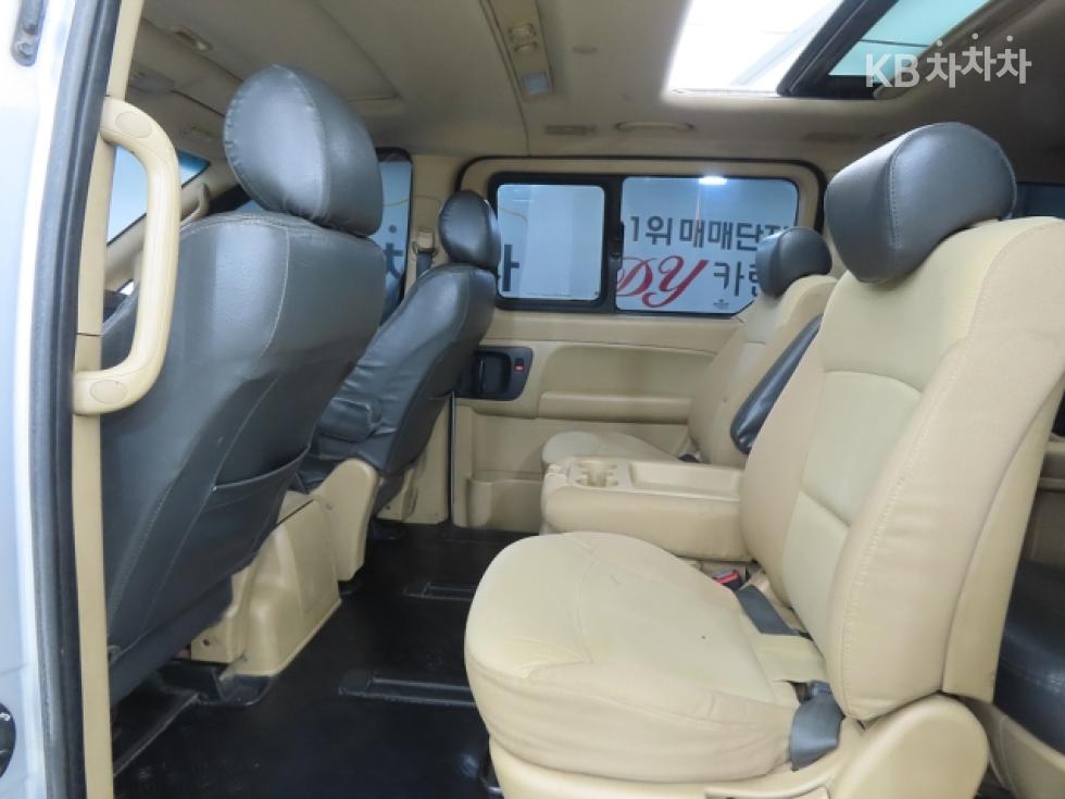 Hyundai Starex — miniaturë 6