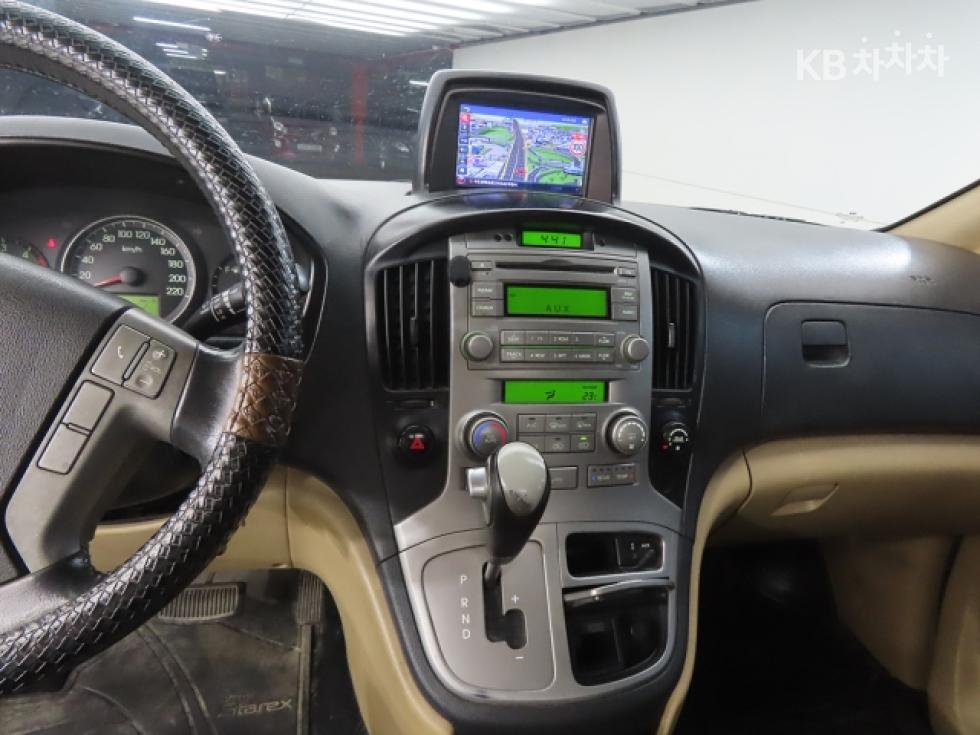 Hyundai Starex — miniaturë 11