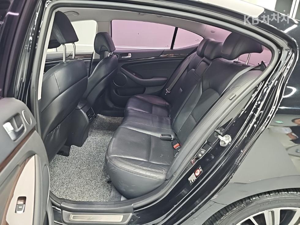 Kia K7 — miniaturë 12