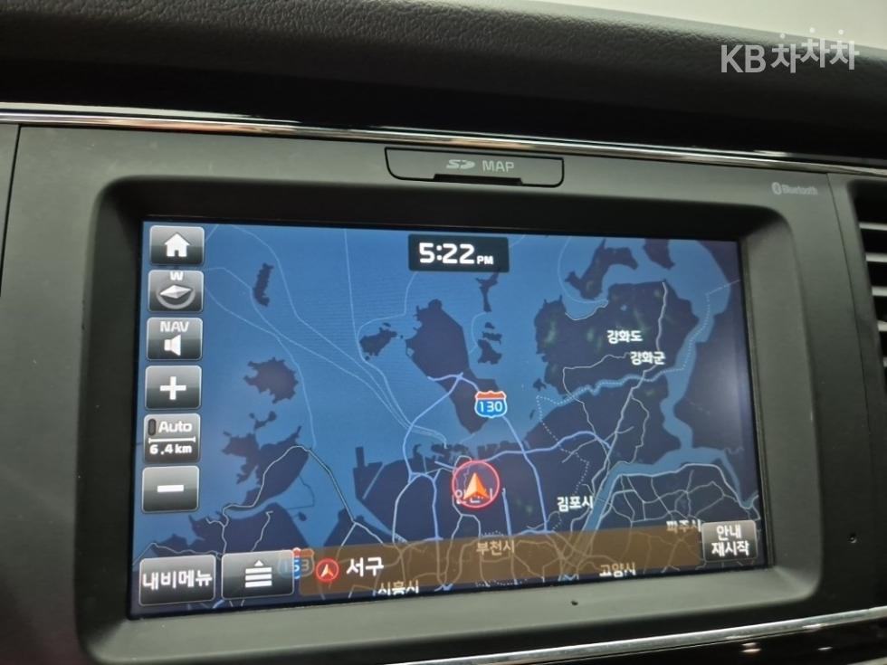 Kia Carnival — miniaturë 14