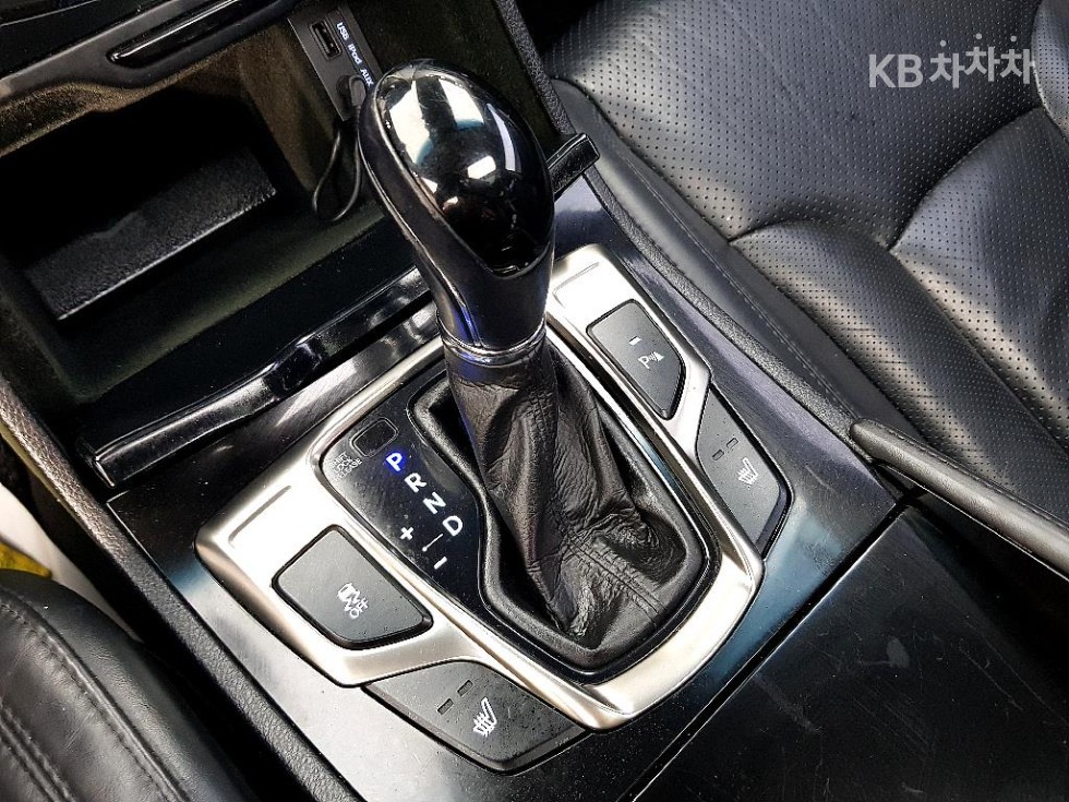 Hyundai Grandeur — miniaturë 13
