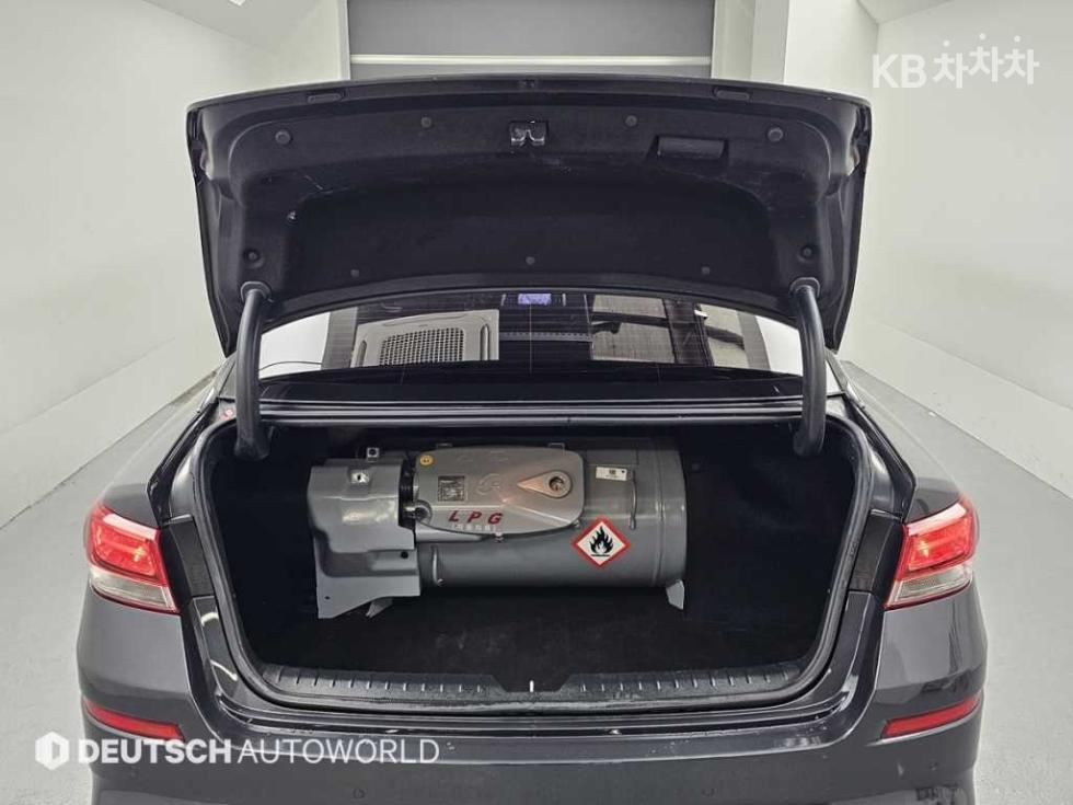 Kia K5 — miniaturë 19