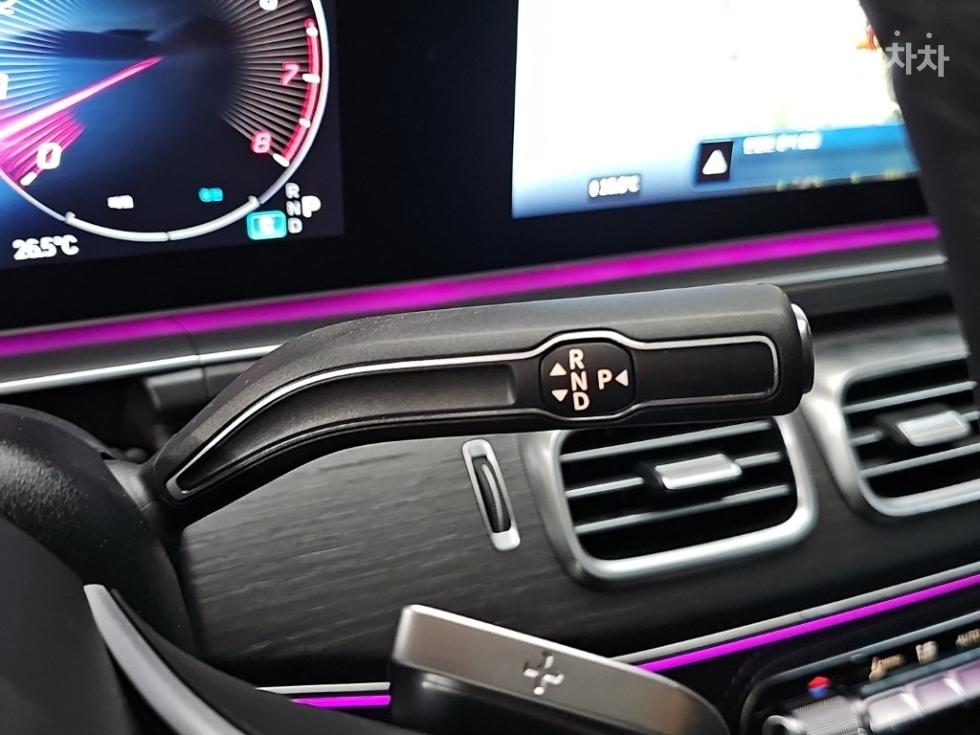 Mercedes-Benz GLE — miniaturë 8