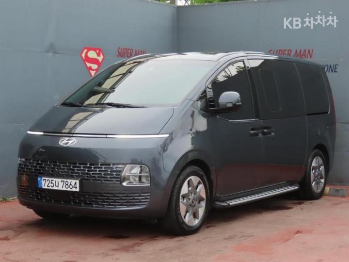 Hyundai Staria 3.5 LPG 투어러 11 — foto 1