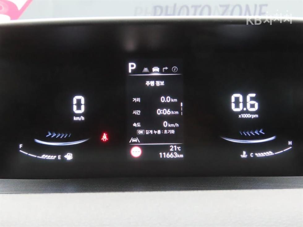 Hyundai Staria — miniaturë 11