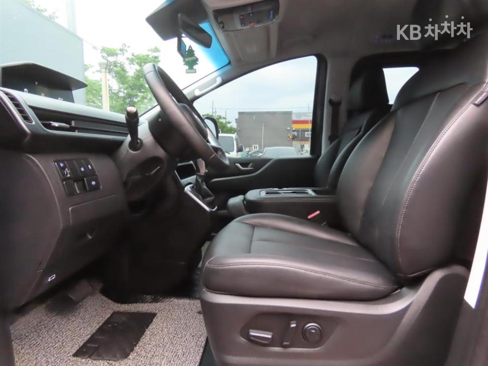Hyundai Staria — miniaturë 16