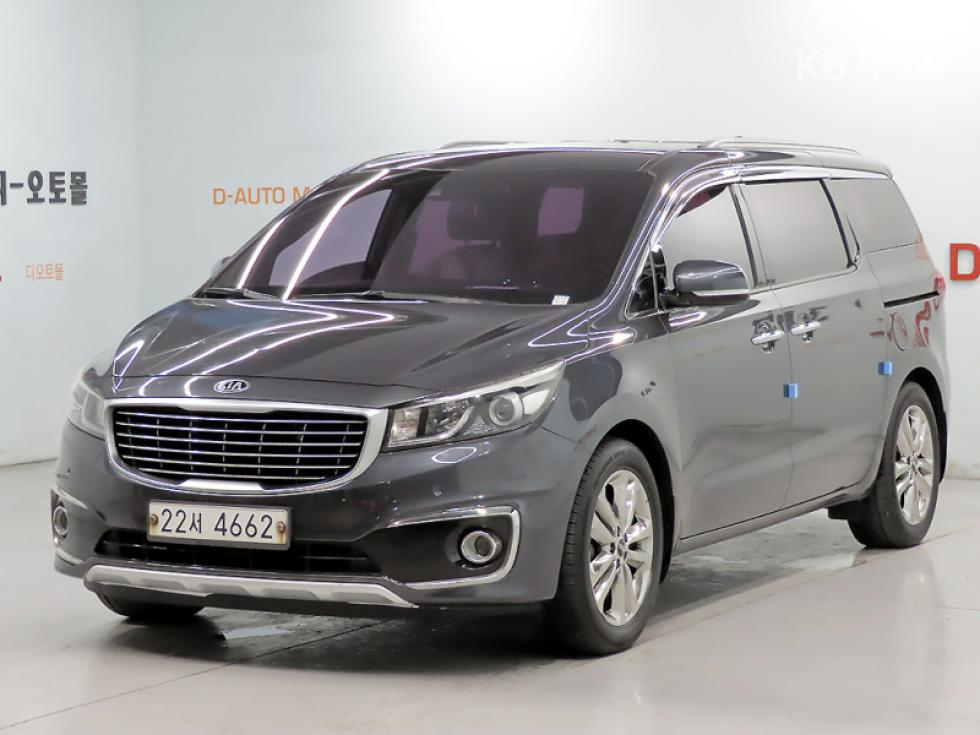 Kia Carnival 9인승 2.2 디젤 — foto 1