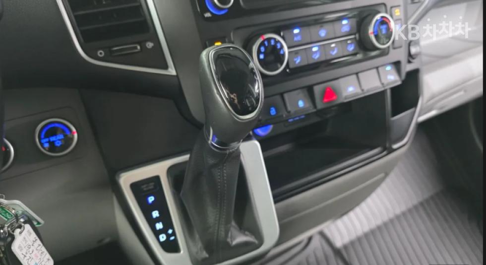 Hyundai Solati — miniaturë 9