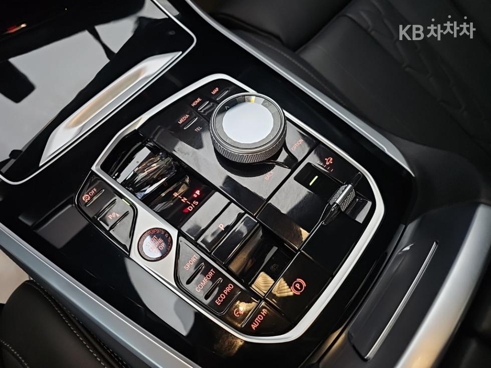 BMW X5 — miniaturë 8