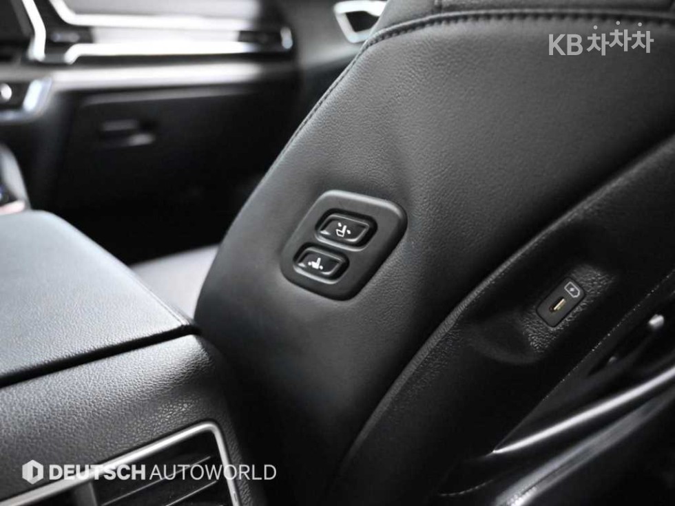 Kia Sportage — miniaturë 18
