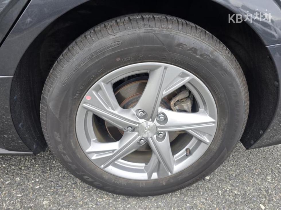 Hyundai Sonata — miniaturë 18
