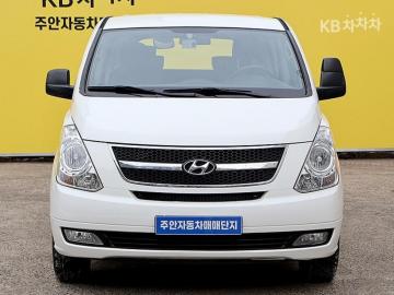 Hyundai Starex 12인승 — foto 1