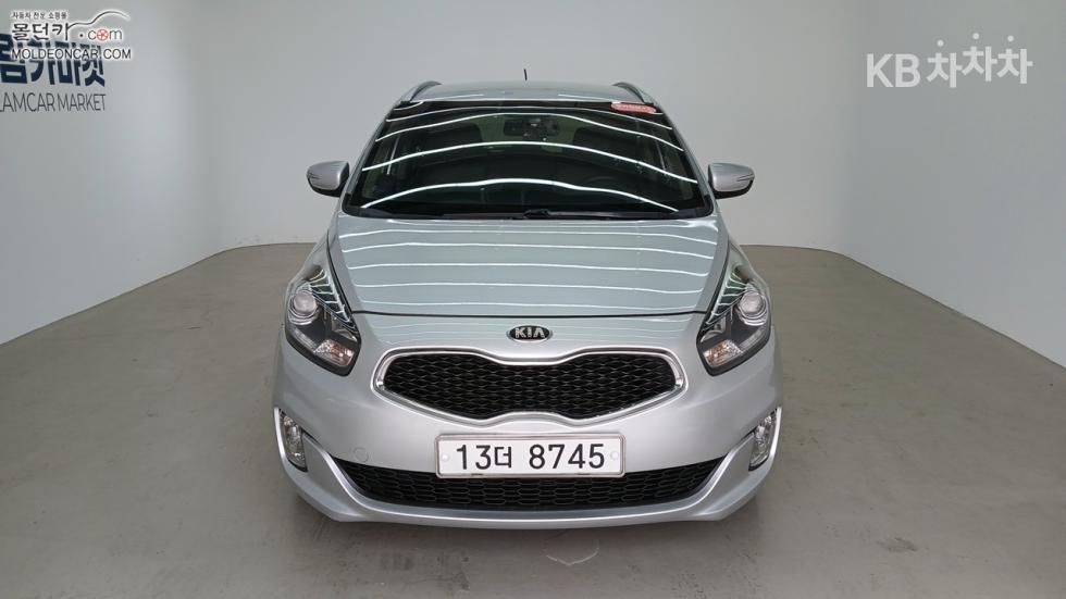 Kia Carens — miniaturë 3