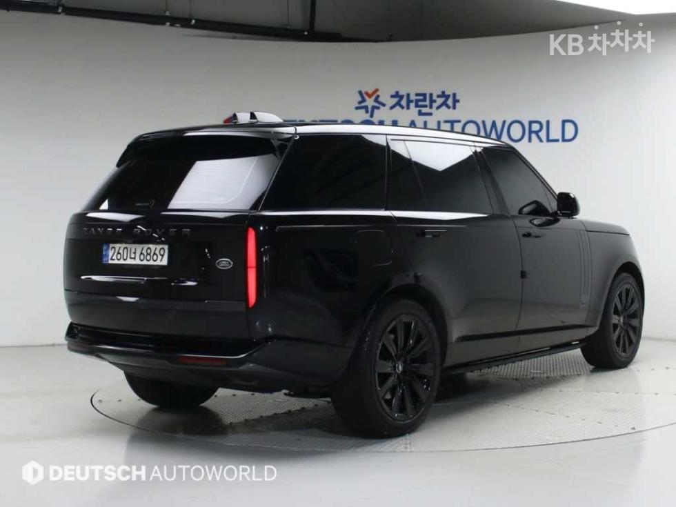 Land Rover Range Rover — miniaturë 2