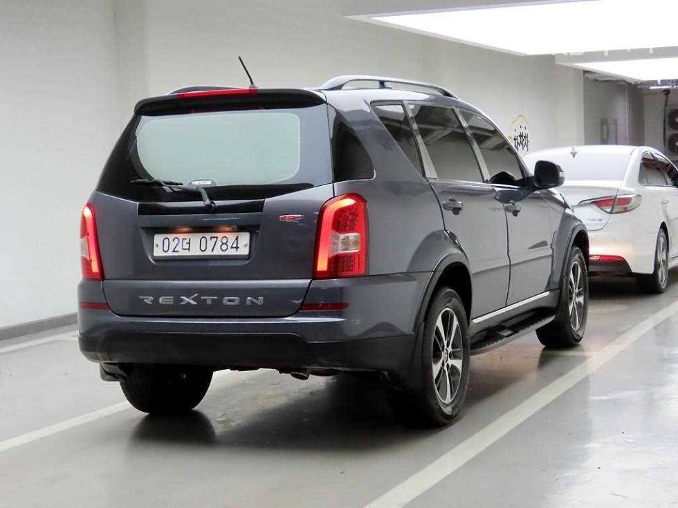 KG Mobility Rexton W 2016 photo 4