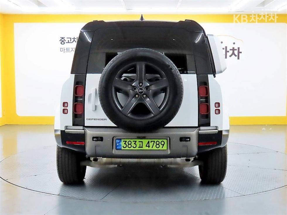 2024 Land Rover (L663) photo