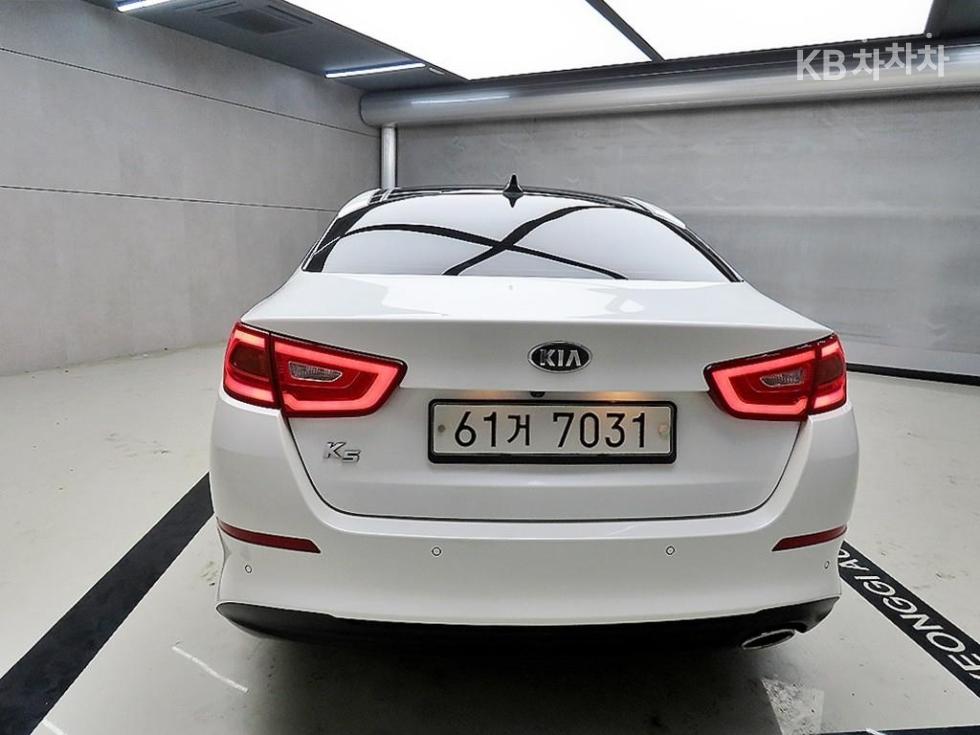 2014 Kia K5 photo