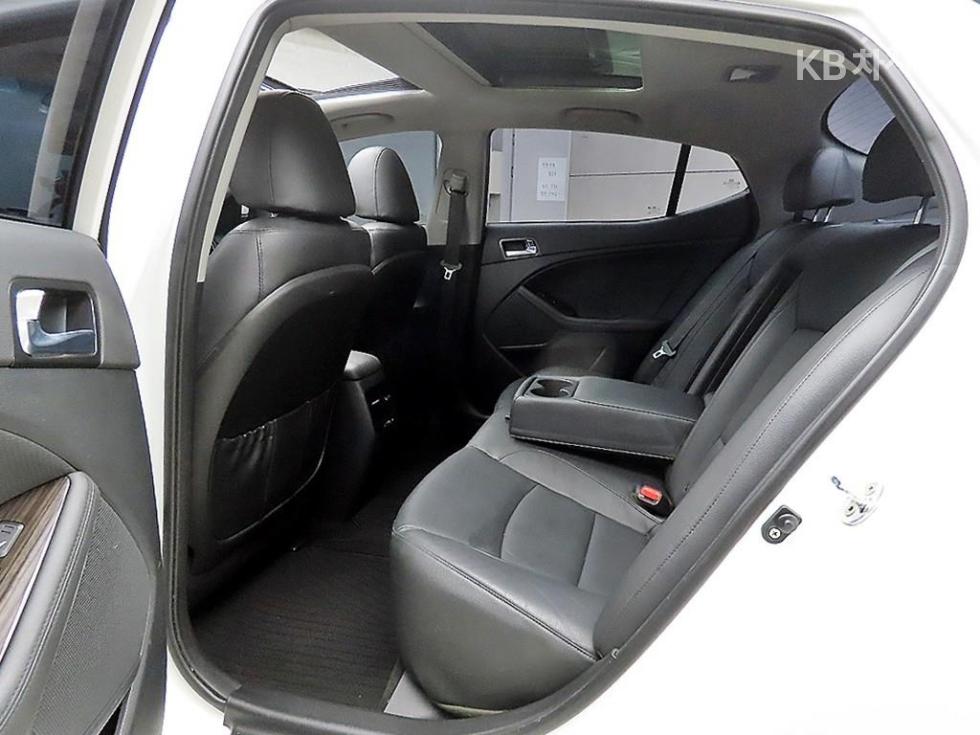 2014 Kia K5 photo