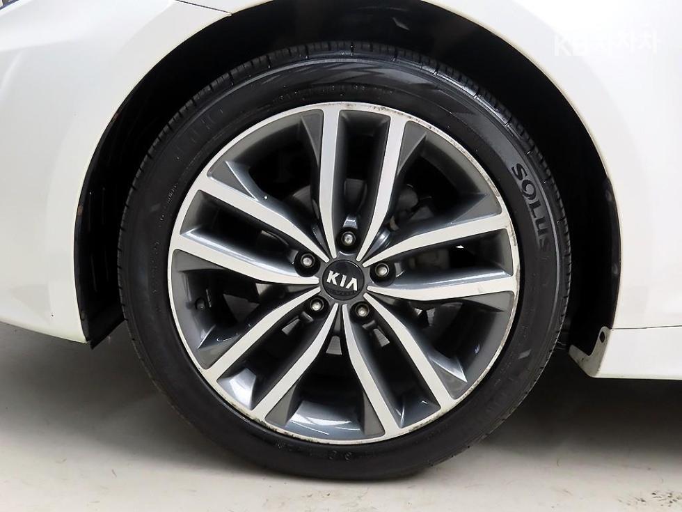 2014 Kia K5 photo