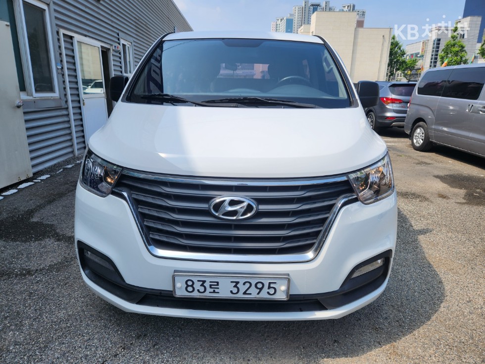 Hyundai Starex 밴 5인승 모던 — foto 1
