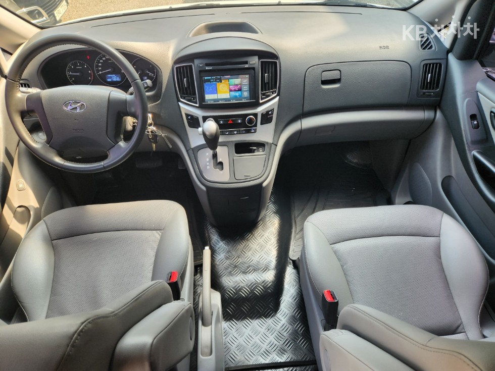 Hyundai Starex — miniaturë 7