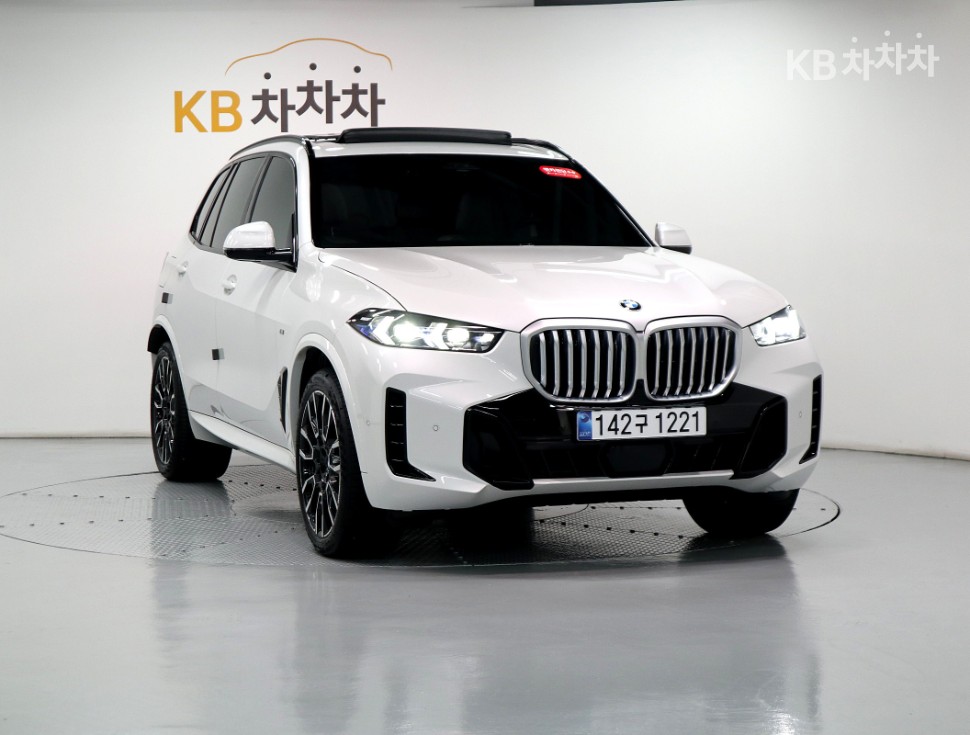 BMW X5 — miniaturë 2
