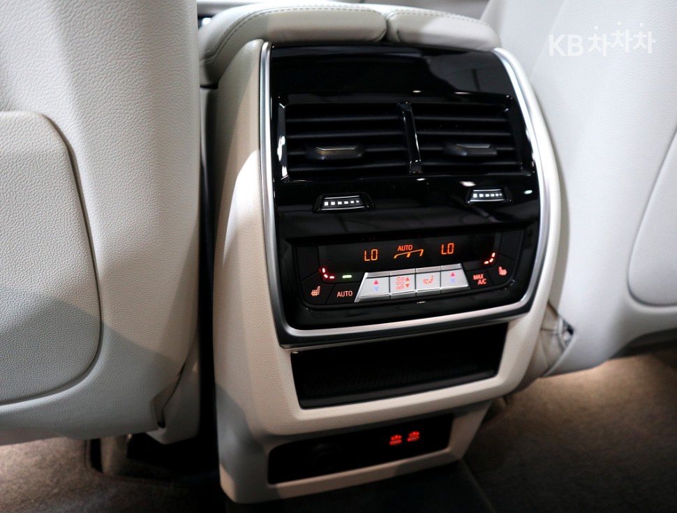 BMW X5 — miniaturë 15