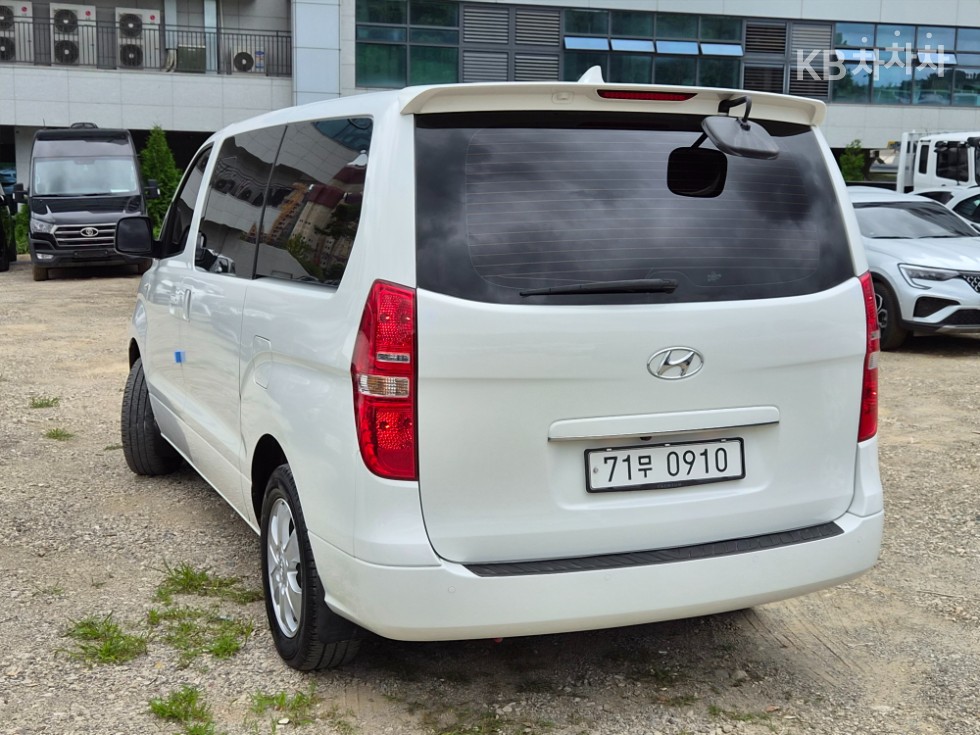 Hyundai Starex — miniaturë 2