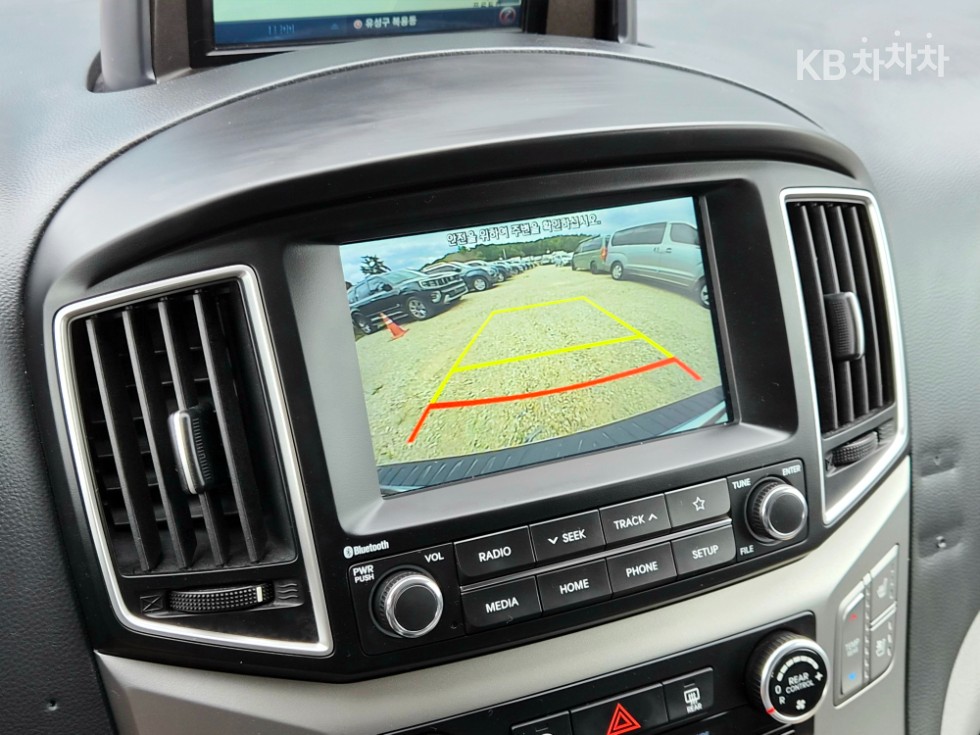 Hyundai Starex — miniaturë 5