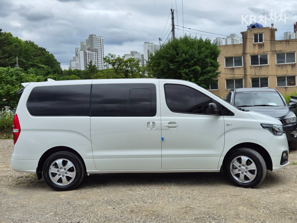 Hyundai Starex — miniaturë 6