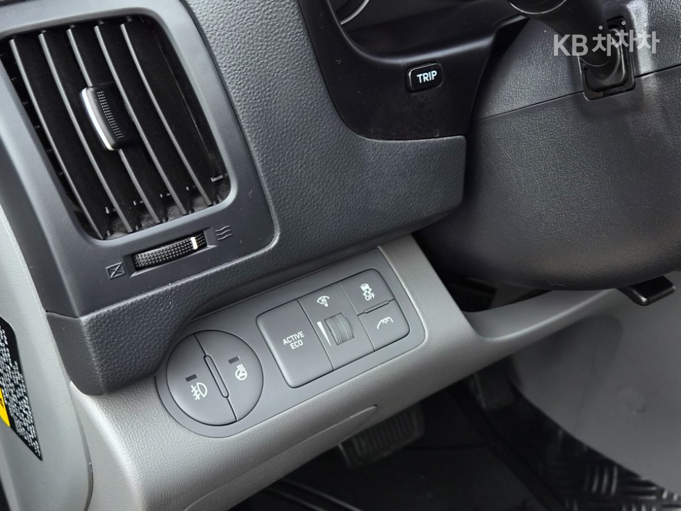 Hyundai Starex — miniaturë 16