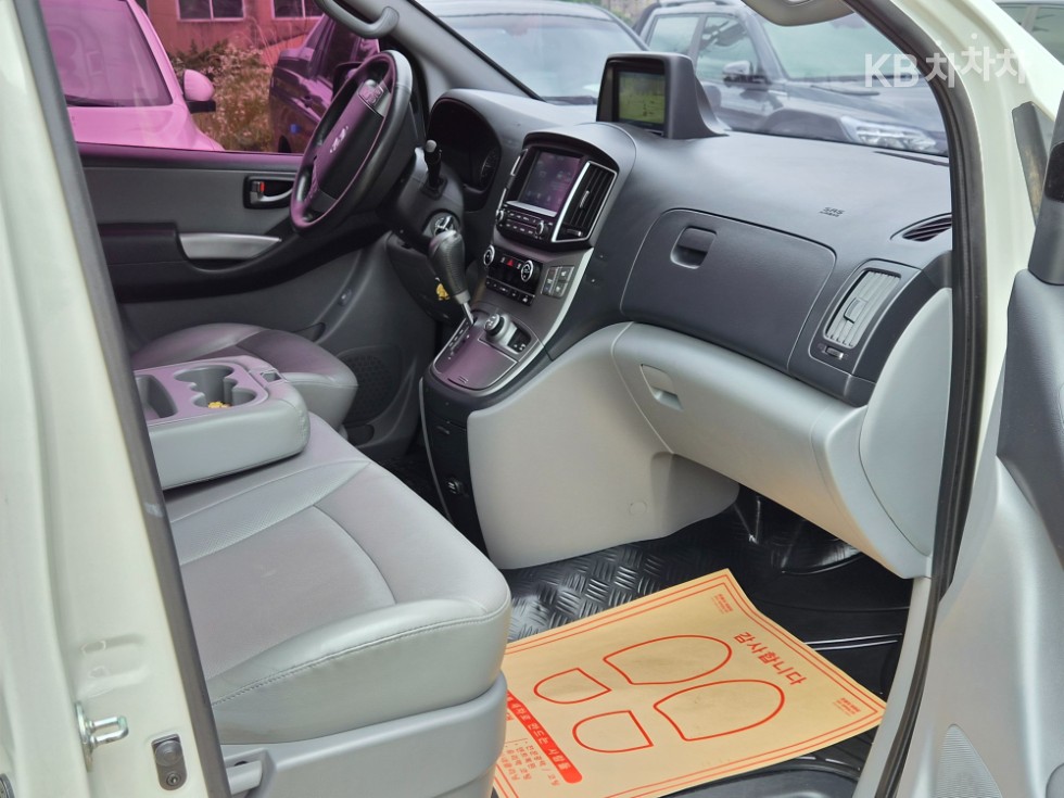 Hyundai Starex — miniaturë 21